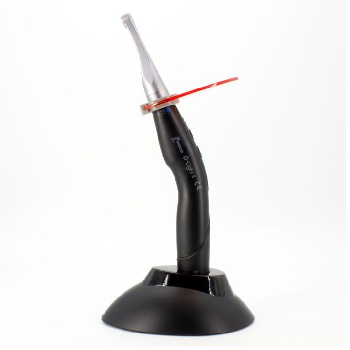 Lampara de Fotocurado O-Light ll Woodpecker. Descripción Lámpara de Fotocurado LED O-LIGHT II cuenta con salida de lu...