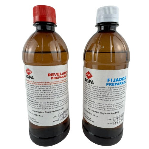 Kit Revelador + Fijador Tarro x 450 ml. Kit Revelador + Fijador Tarro x 450 ml Materiales para odontologìa